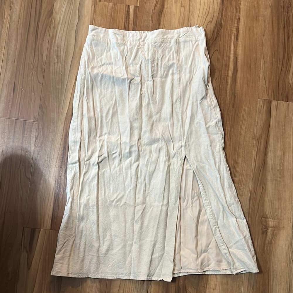 Elegant Cream Skirt